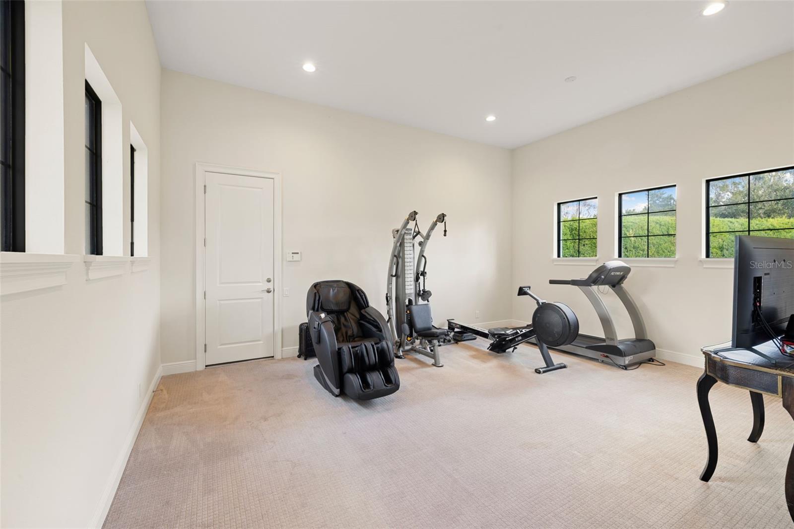 WATERSTONE - Residential