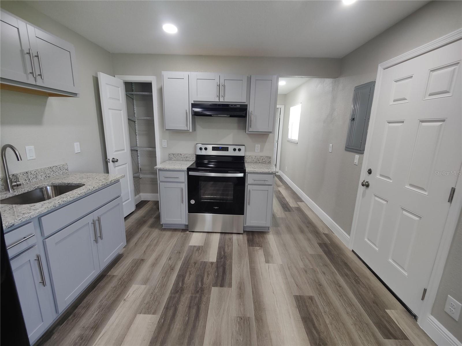 ORLANDO KISSIMMEE FARMS - Residential Lease