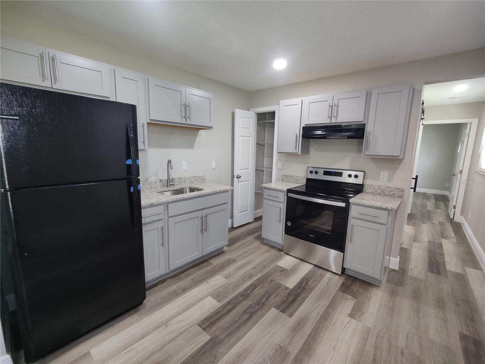 ORLANDO KISSIMMEE FARMS - Residential Lease