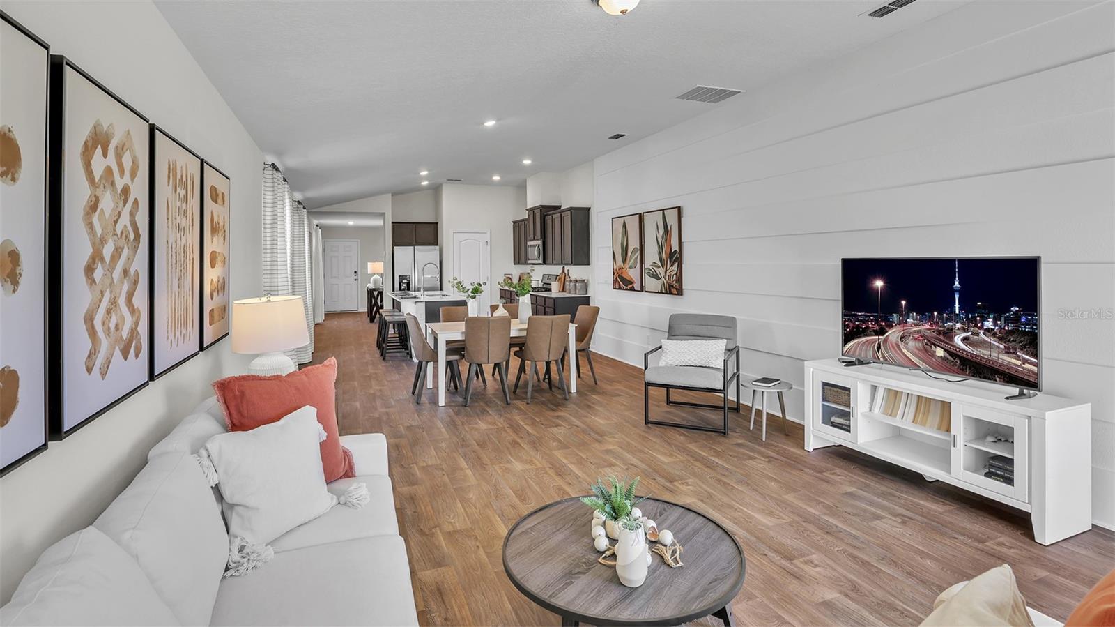 GRAND RESERVE AND GOLF CLUB - Residential