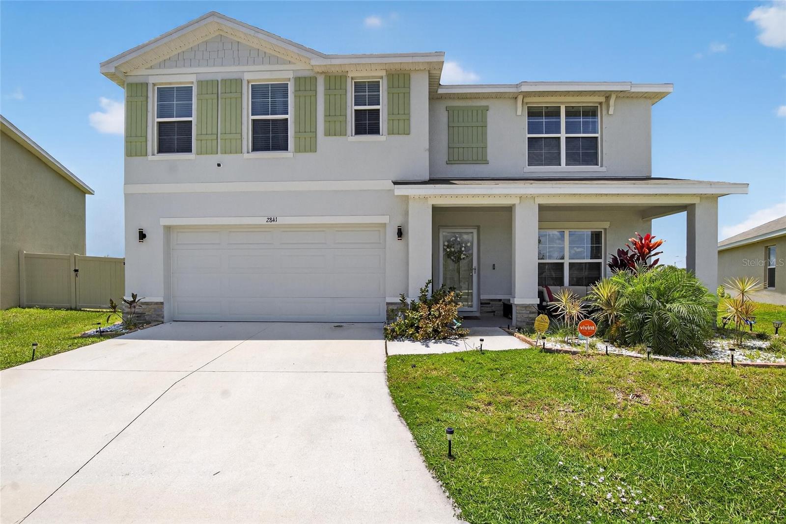 Motivated Seller! Discover the popular DR Horton Hayden model in the beautiful Berry Bay community. This spacious 5-bedroom, 3-bathroom home is perfectly positioned on one of the largest corner lots in the neighborhood, offering endless backyard space for entertaining, play, and relaxation. The open-concept Hayden floor plan is designed for comfort and connection, providing a versatile first-floor bedroom and a flexible layout for family and guests. Outside your door, enjoy resort-style amenities including a sparkling pool, basketball court, and playground. Ideally located just minutes from I-75, you’ll have quick access to shopping, dining, and all that Tampa Bay has. Don’t miss this rare combination of space, community, and convenience – schedule your private showing today!