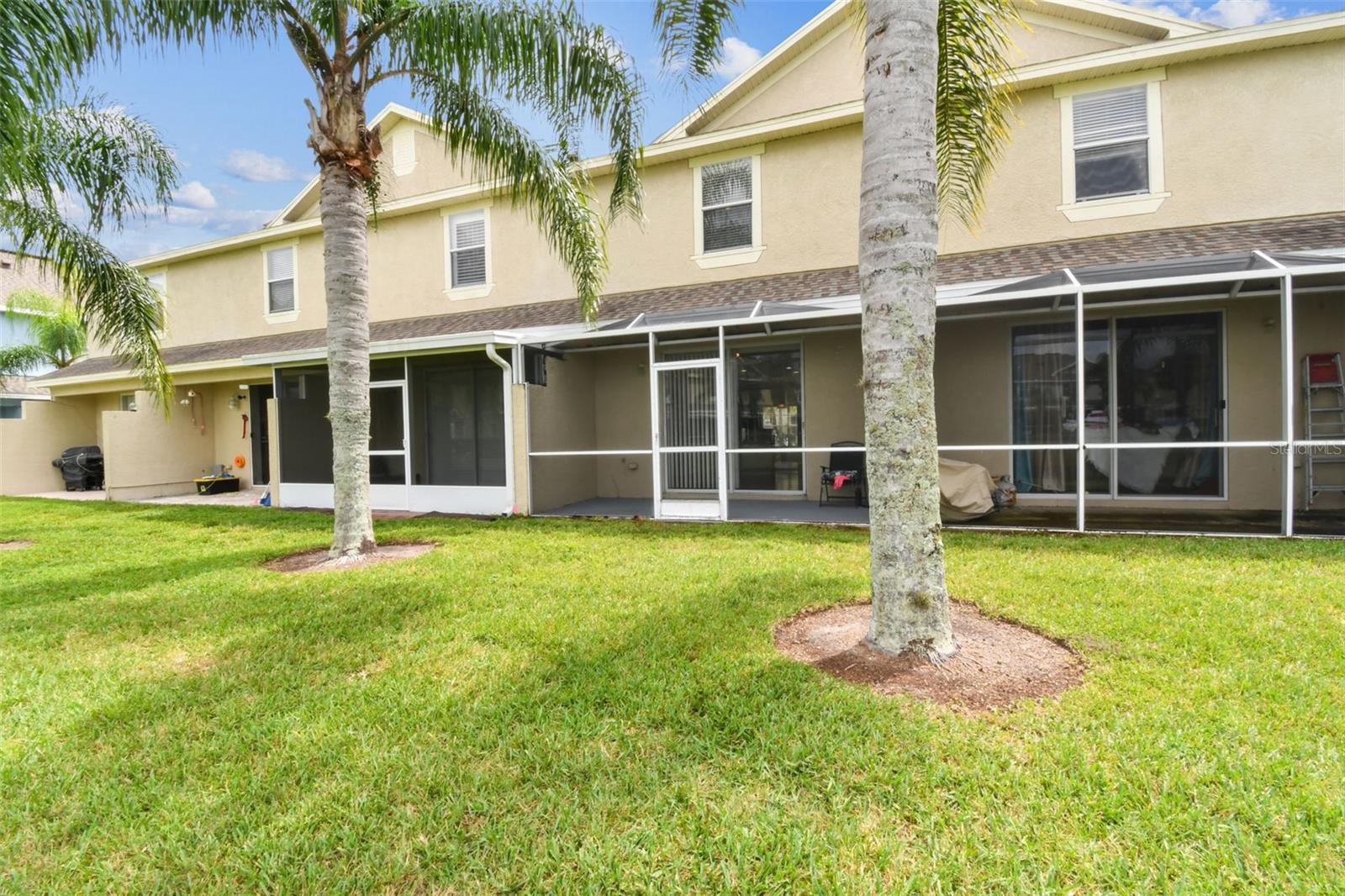 RIVERCREST TWNHMS WEST PHAS - Residential