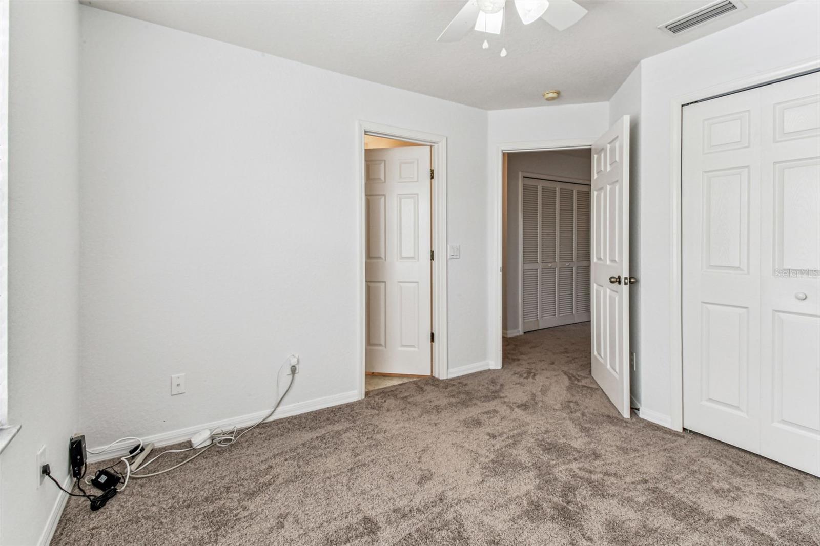 RIVERCREST TWNHMS WEST PHAS - Residential