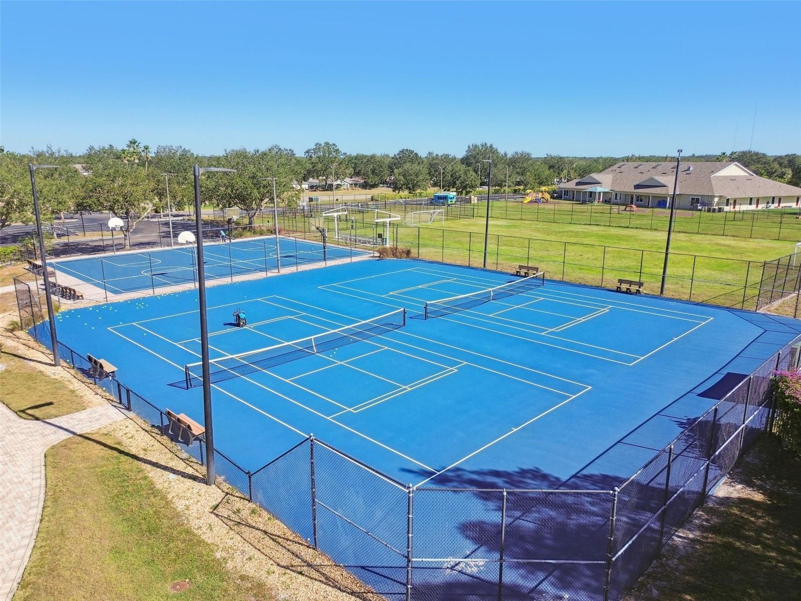 RIVERCREST TWNHMS WEST PHAS - Residential