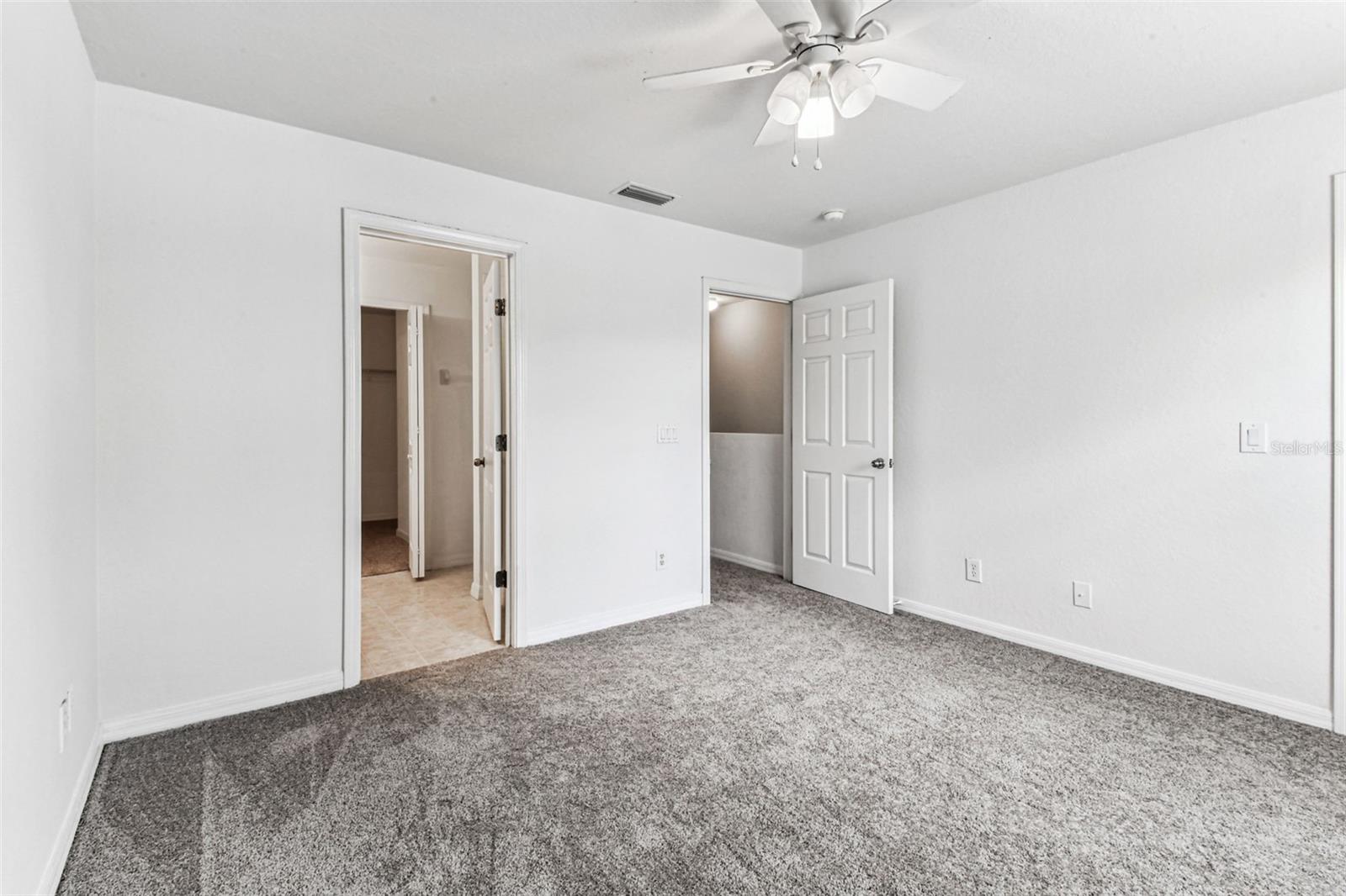 RIVERCREST TWNHMS WEST PHAS - Residential