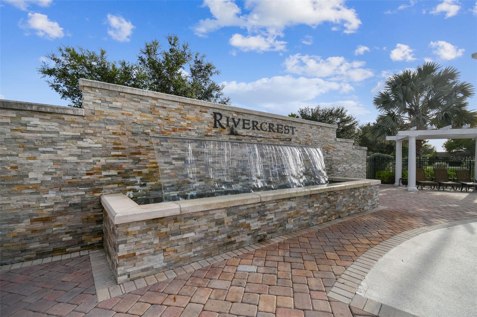 RIVERCREST TWNHMS WEST PHAS - Residential