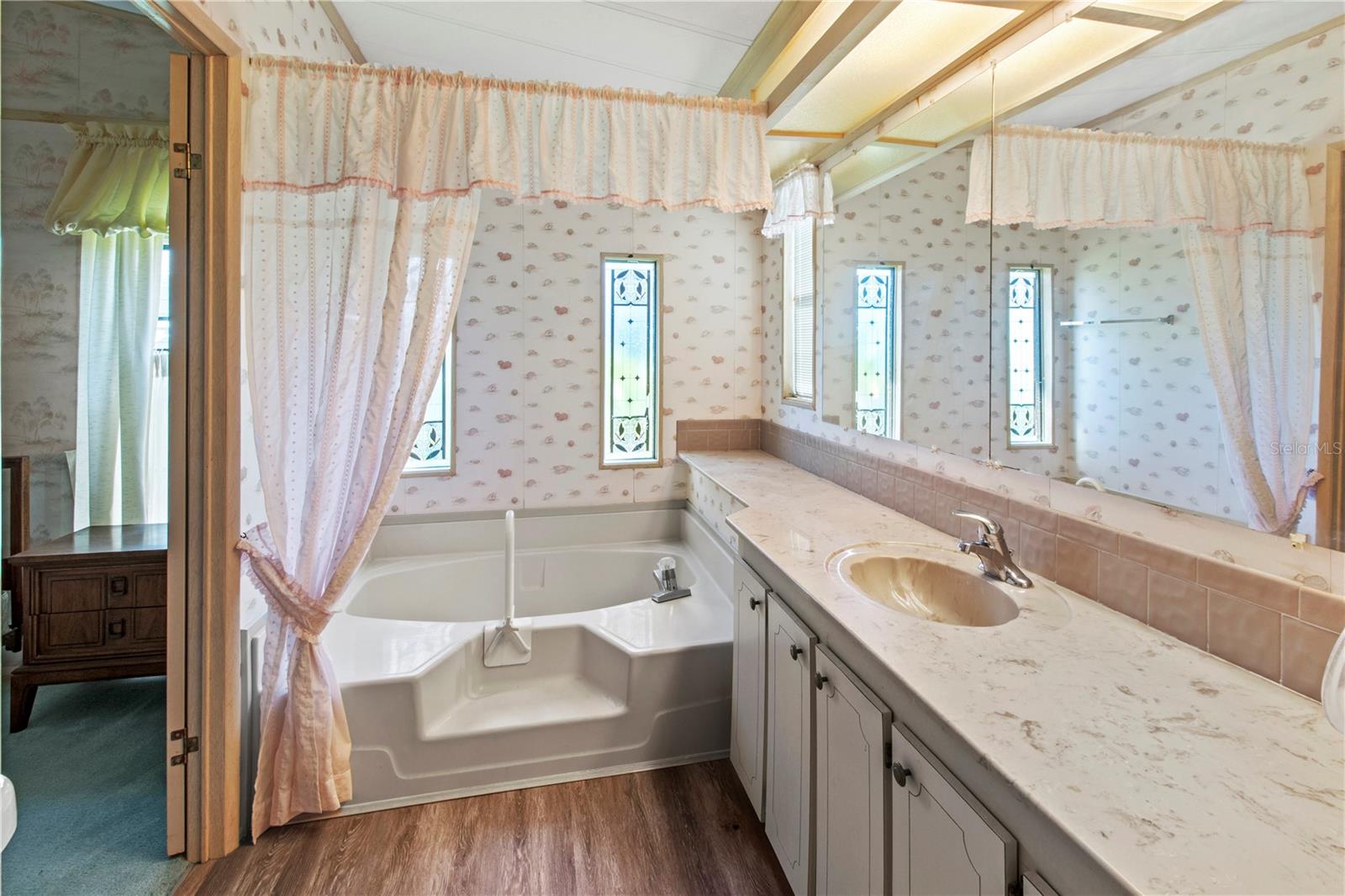 RIDGEWOOD MEADOWS PH II & III - Residential