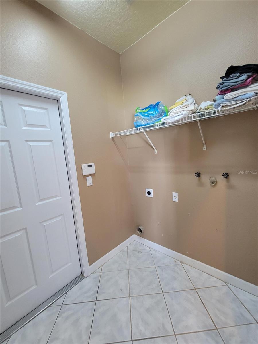 FELLS COVE UNITS 3-4 PH 2 - Residential