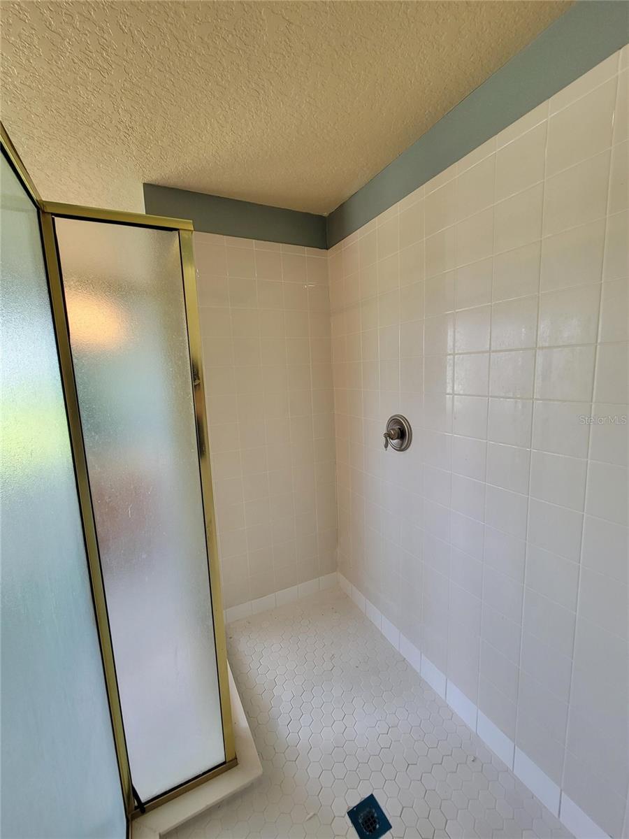 FELLS COVE UNITS 3-4 PH 2 - Residential