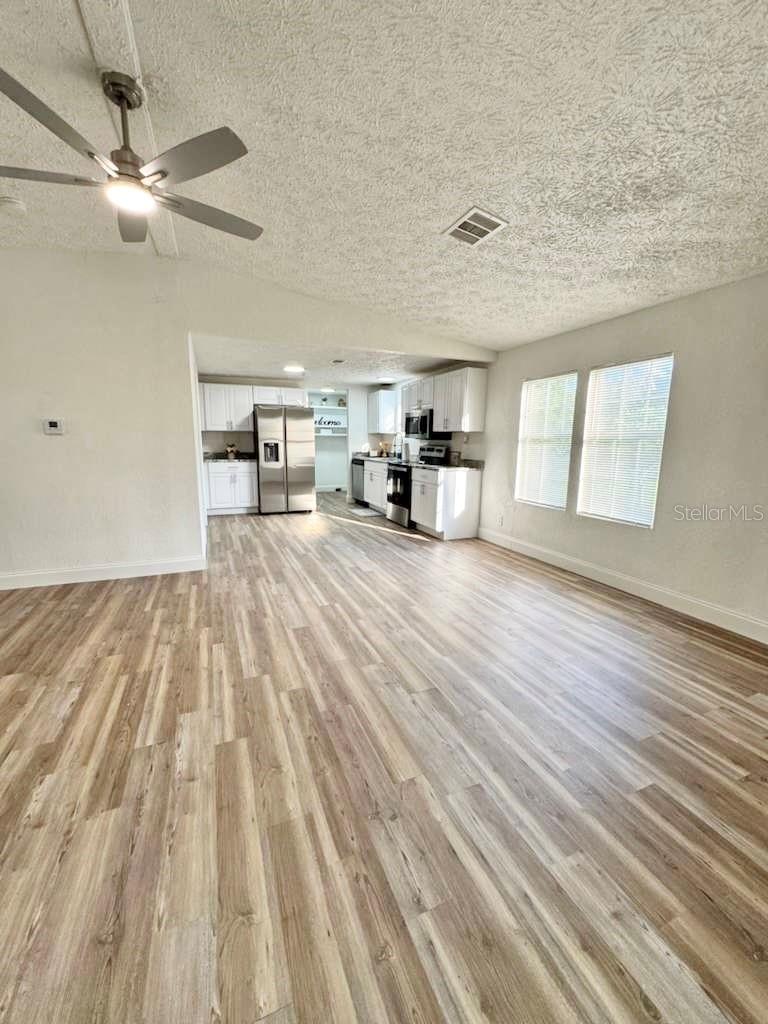 BELLEVIEW HILLS ESTATE - Residential