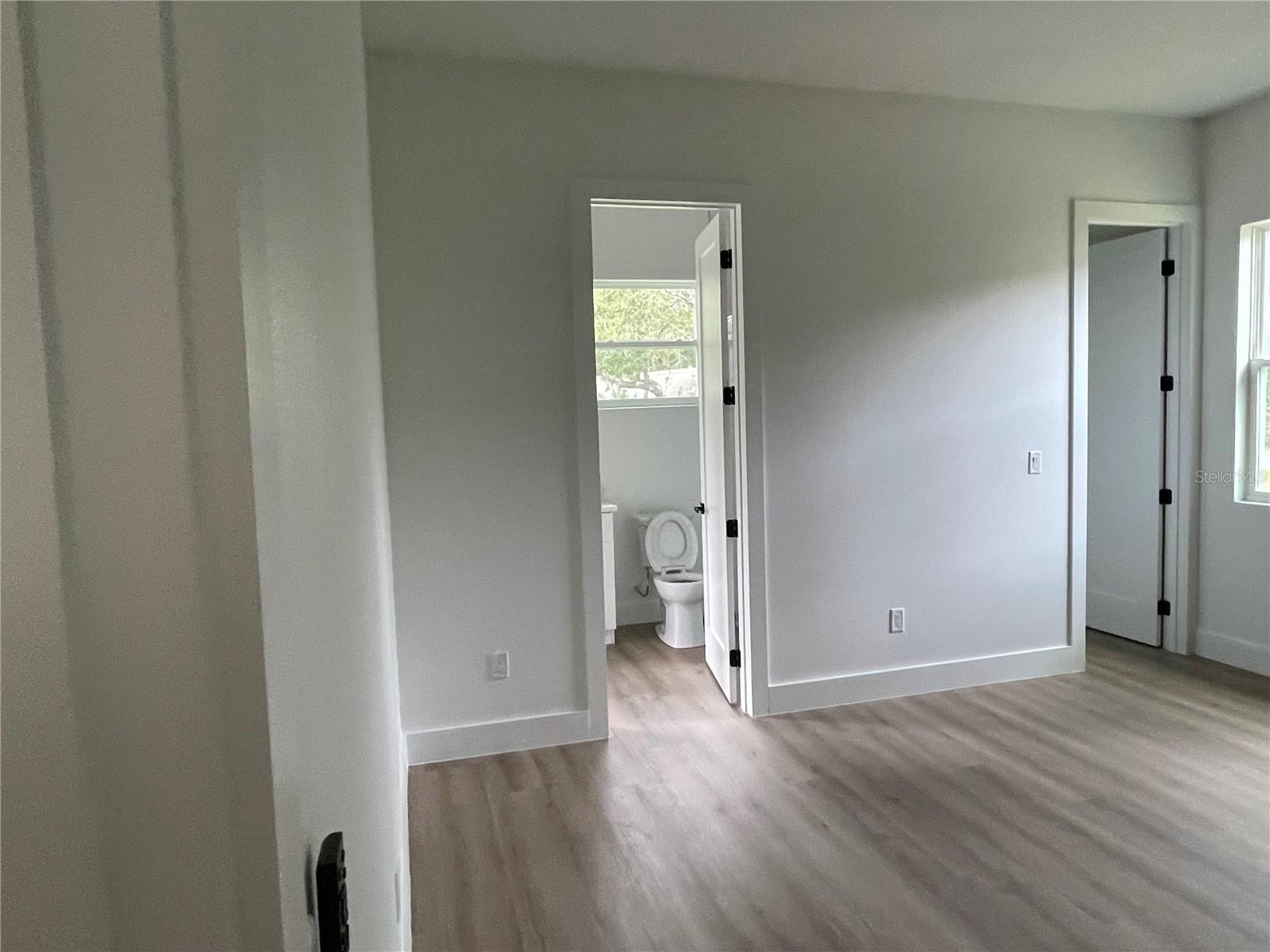 ROYAL TRAILS UNIT NO 1 - Residential