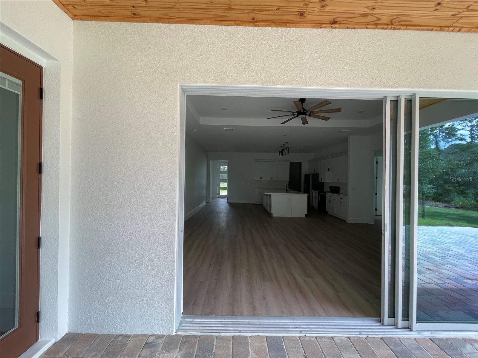 ROYAL TRAILS UNIT NO 1 - Residential