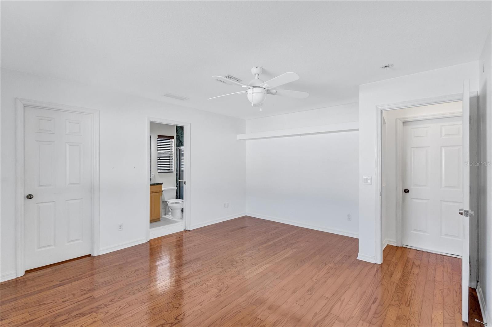 SOUTH VENICE UNIT 34 - Residential