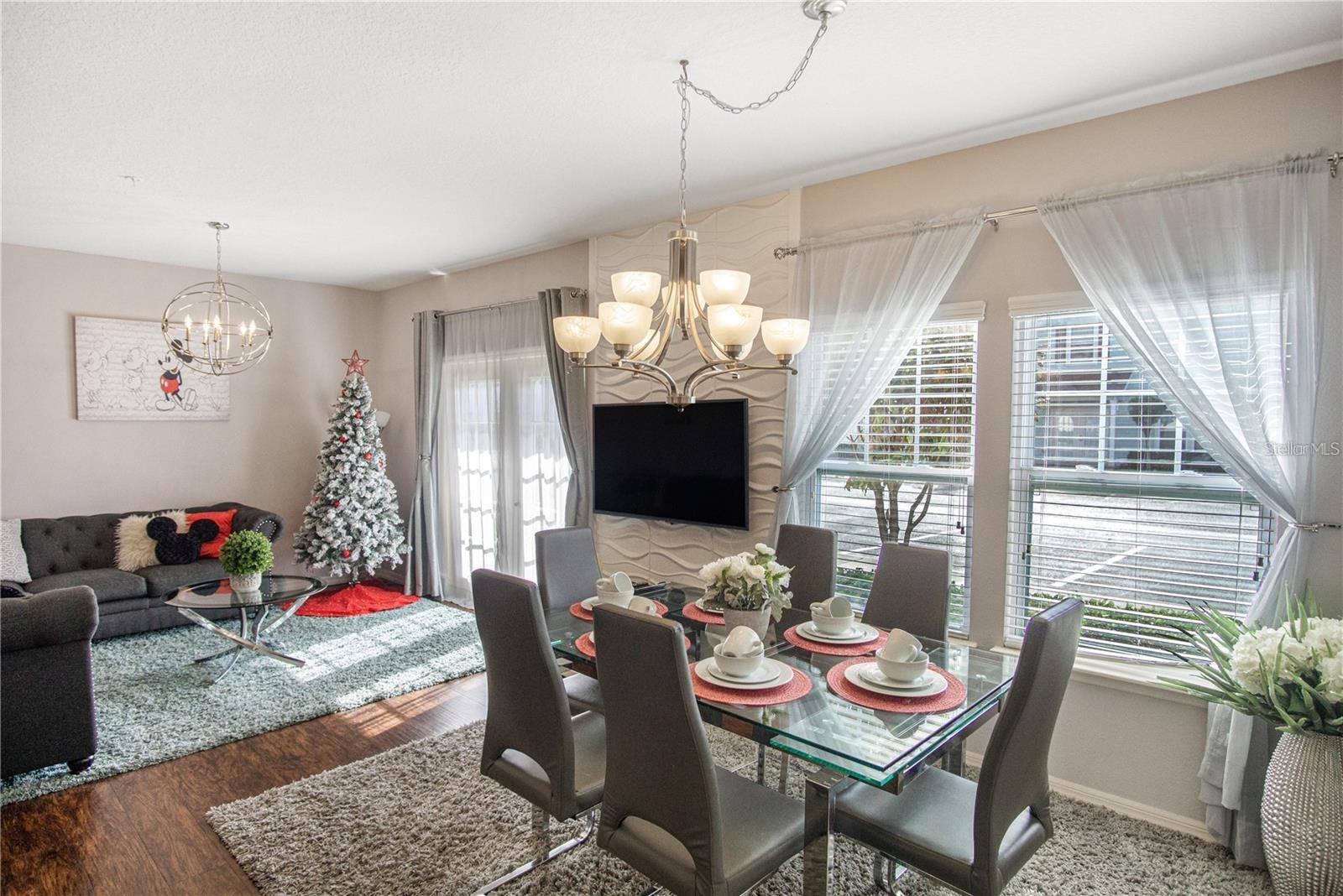 WEST LUCAYA VILLAGE - Residential