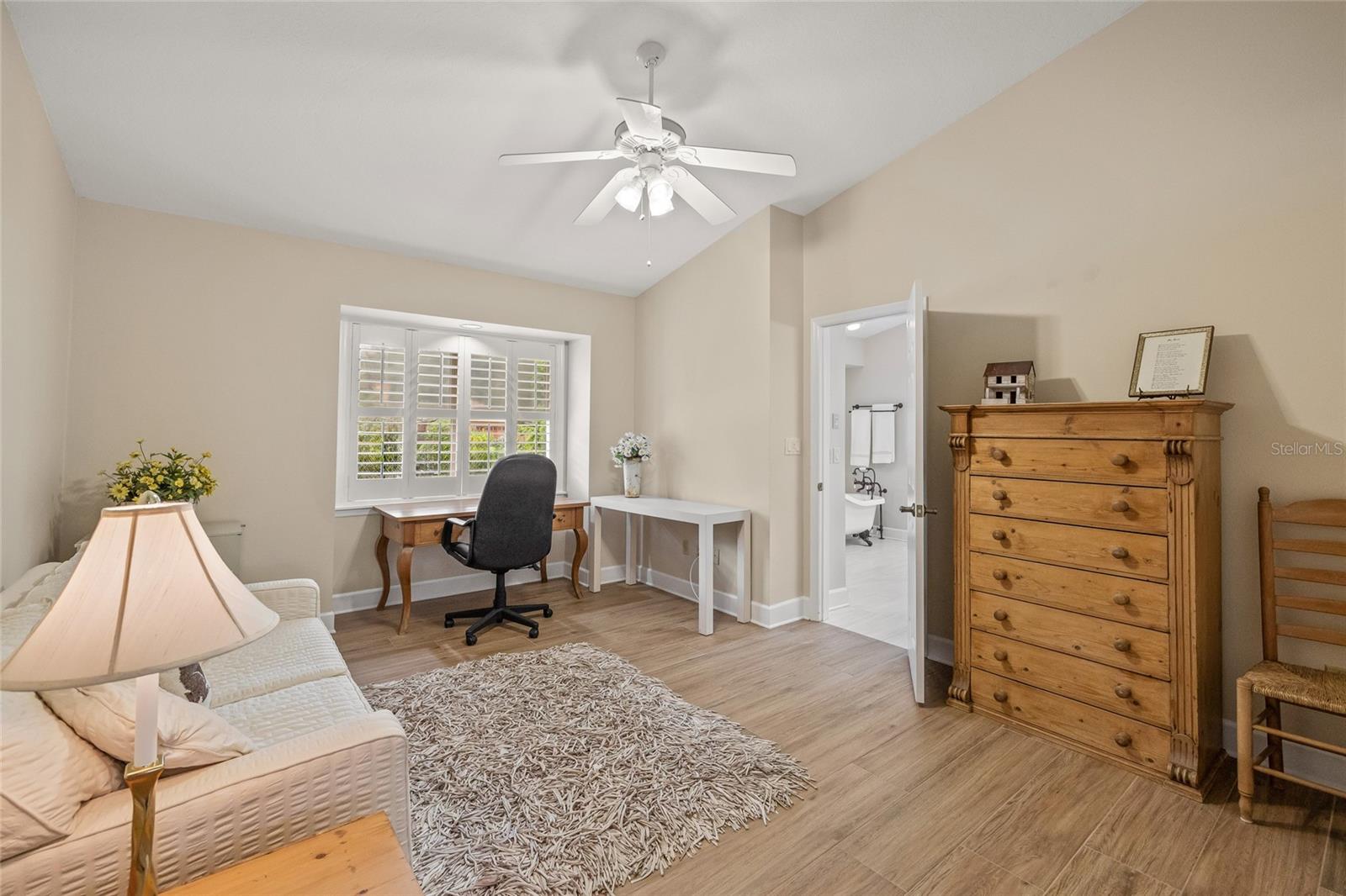 PLACIDO BAYOU - Residential