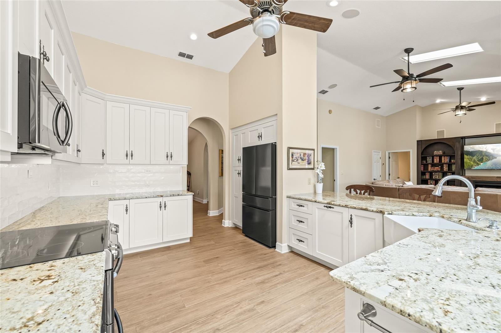 PLACIDO BAYOU - Residential