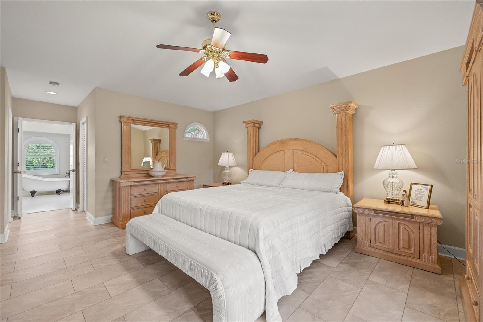 PLACIDO BAYOU - Residential