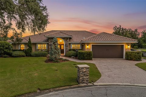1080 WATER OAK COURT NE ST PETERSBURG FL 33703