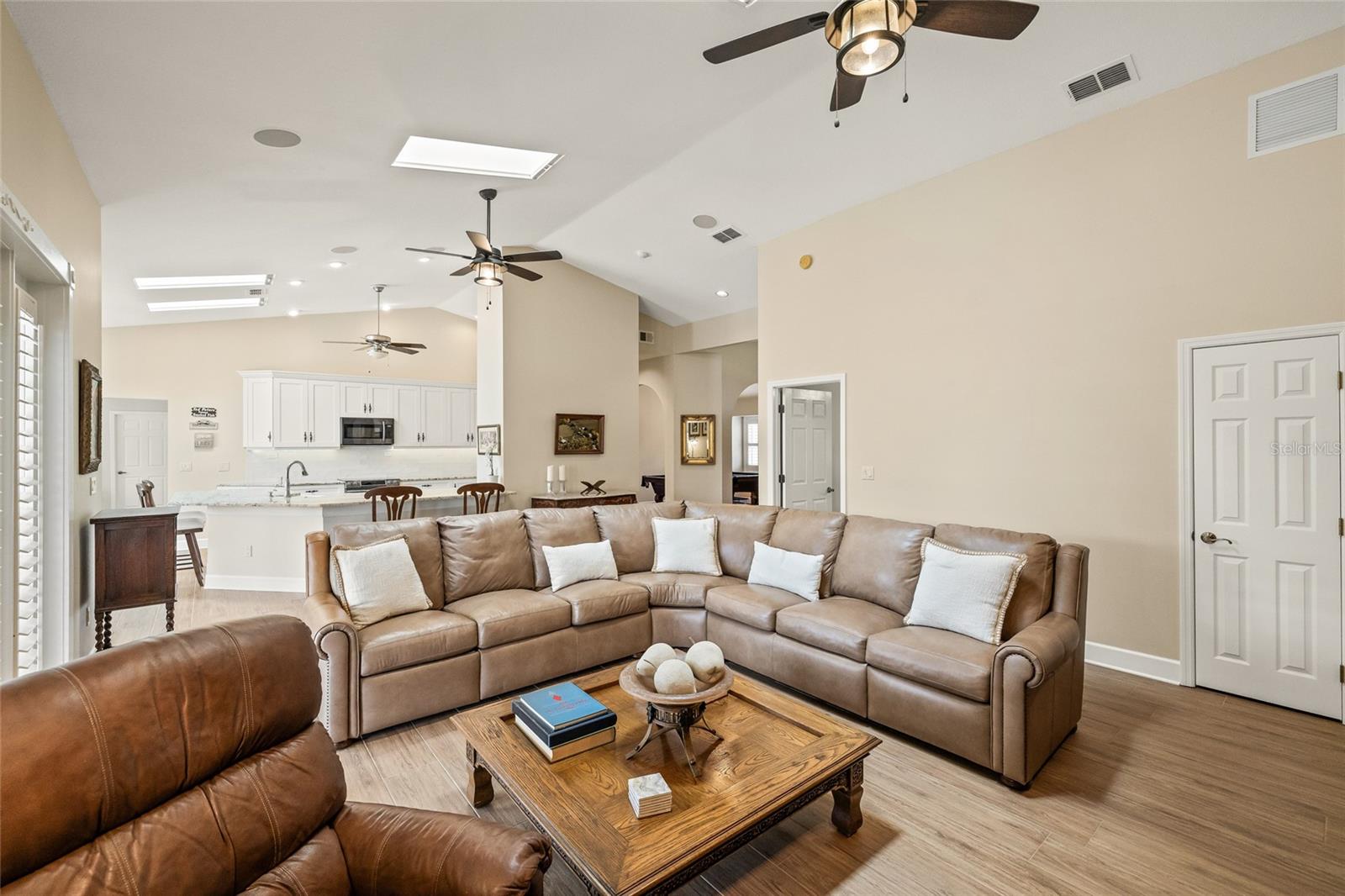 PLACIDO BAYOU - Residential