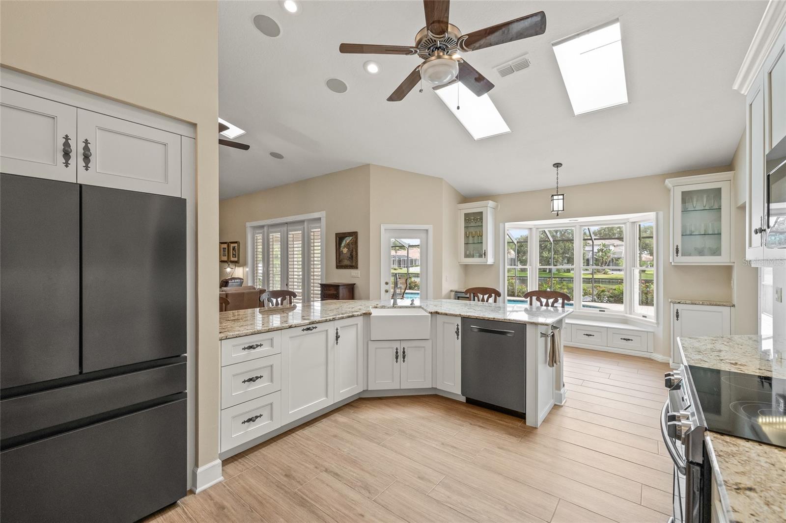 PLACIDO BAYOU - Residential