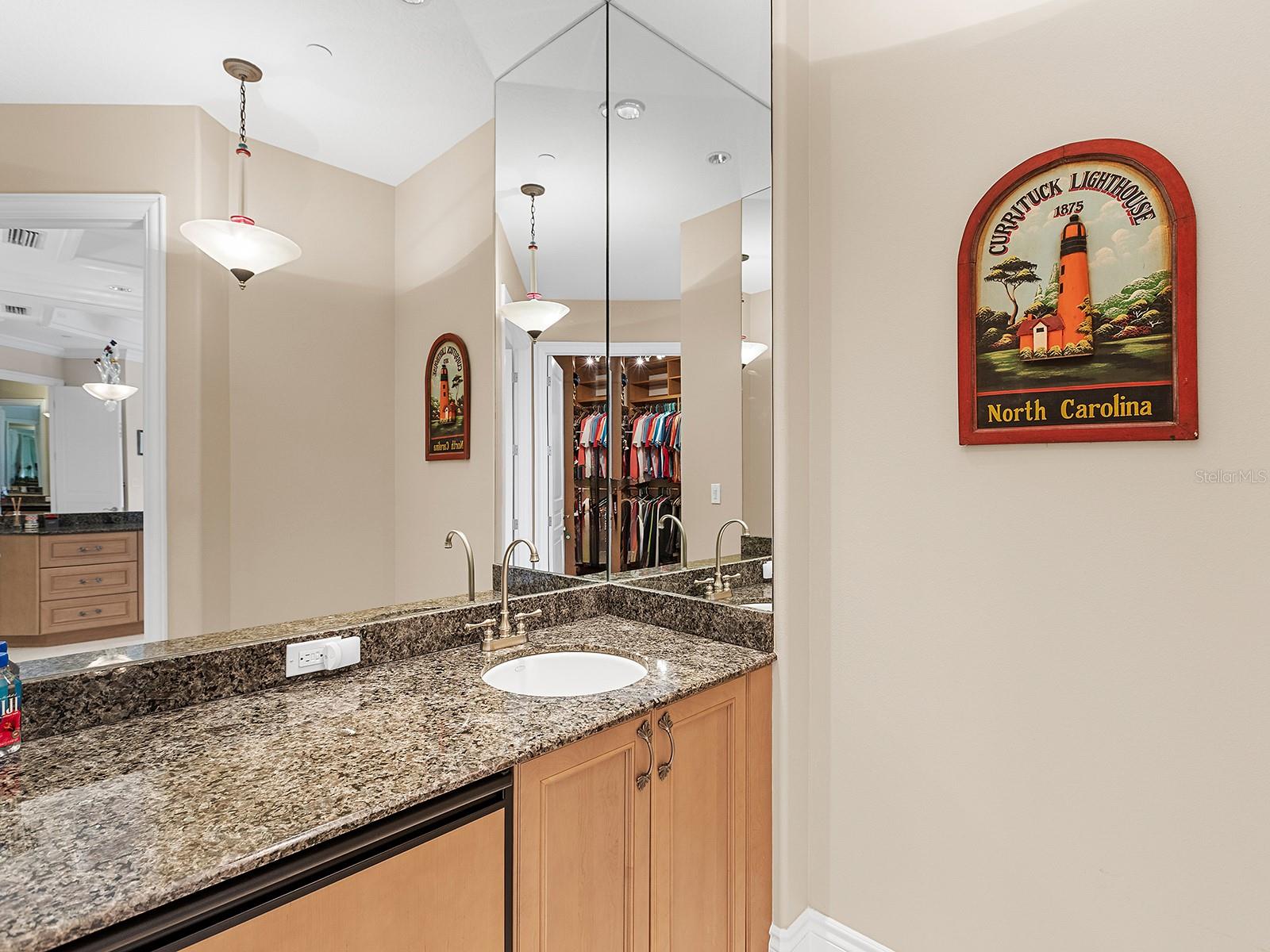 ORCHID BEACH CLUB RESIDENCES - Residential