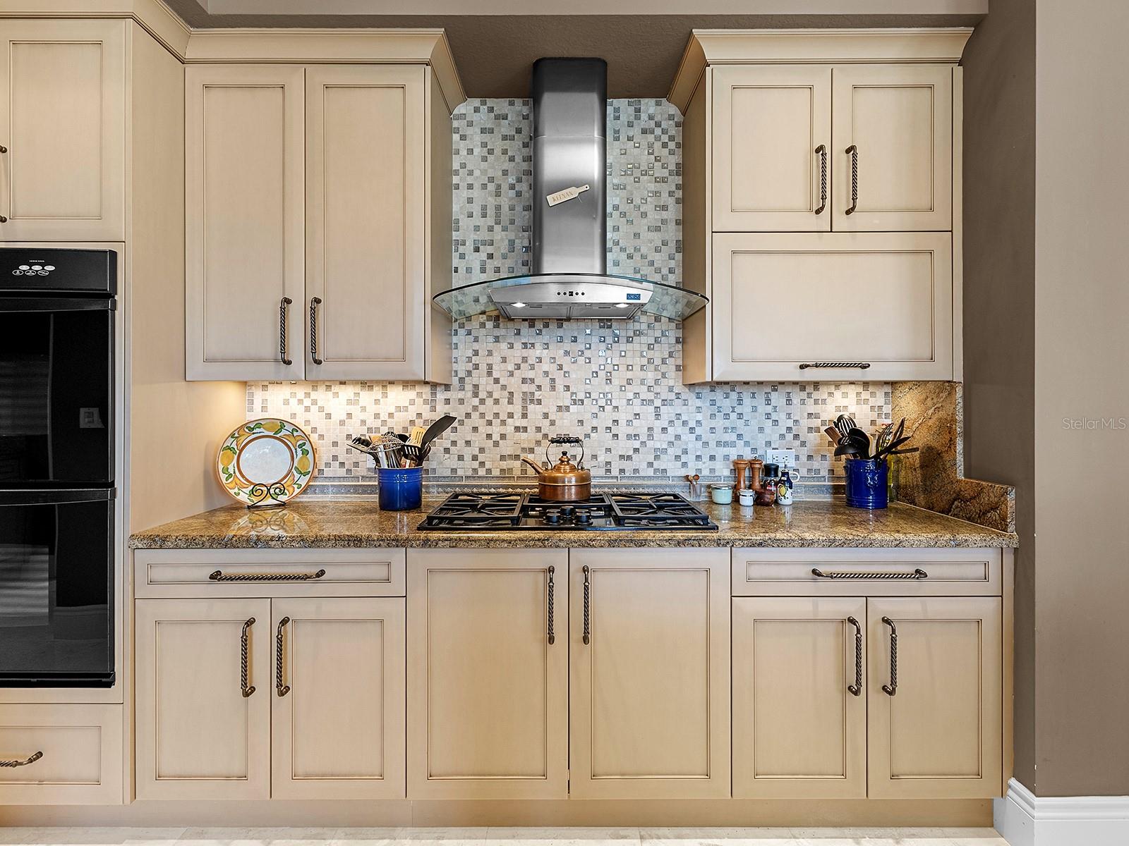 ORCHID BEACH CLUB RESIDENCES - Residential