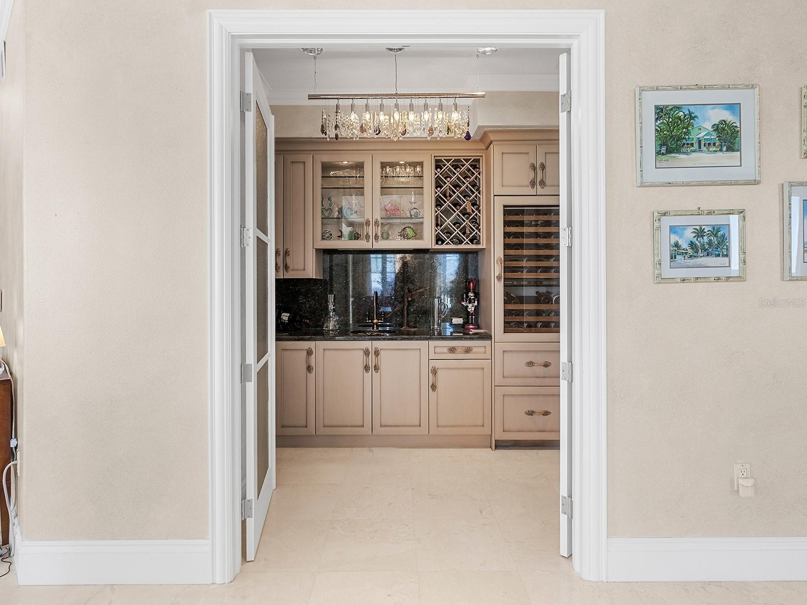 ORCHID BEACH CLUB RESIDENCES - Residential