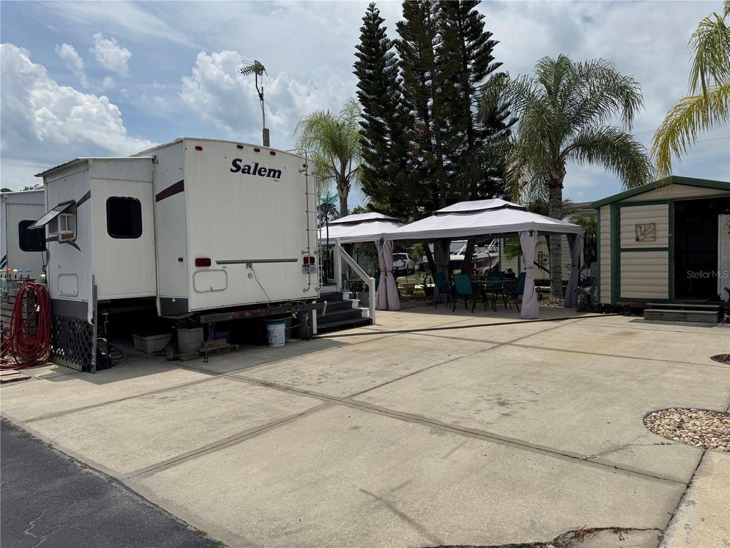 Photo of 1310 Pine Island Drive N, Saint Cloud, FL 34771 (MLS # S5149999)