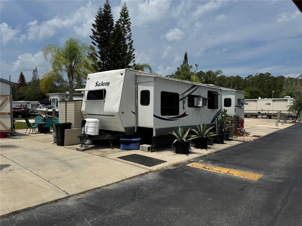 Photo of 1310 Pine Island Drive N, Saint Cloud, FL 34771 (MLS # S5149999)
