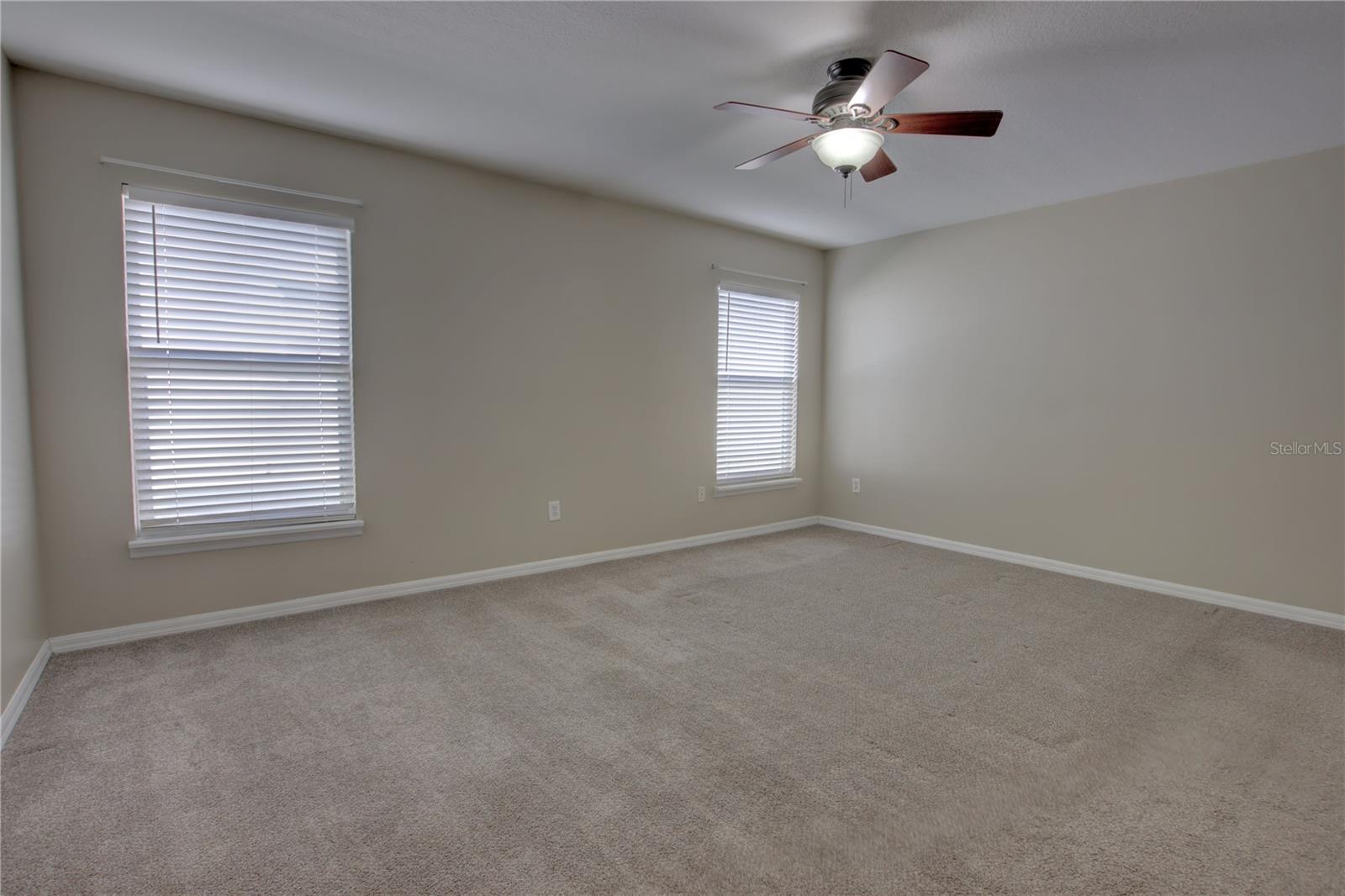 CHASE GROVES UNIT 3 - Residential