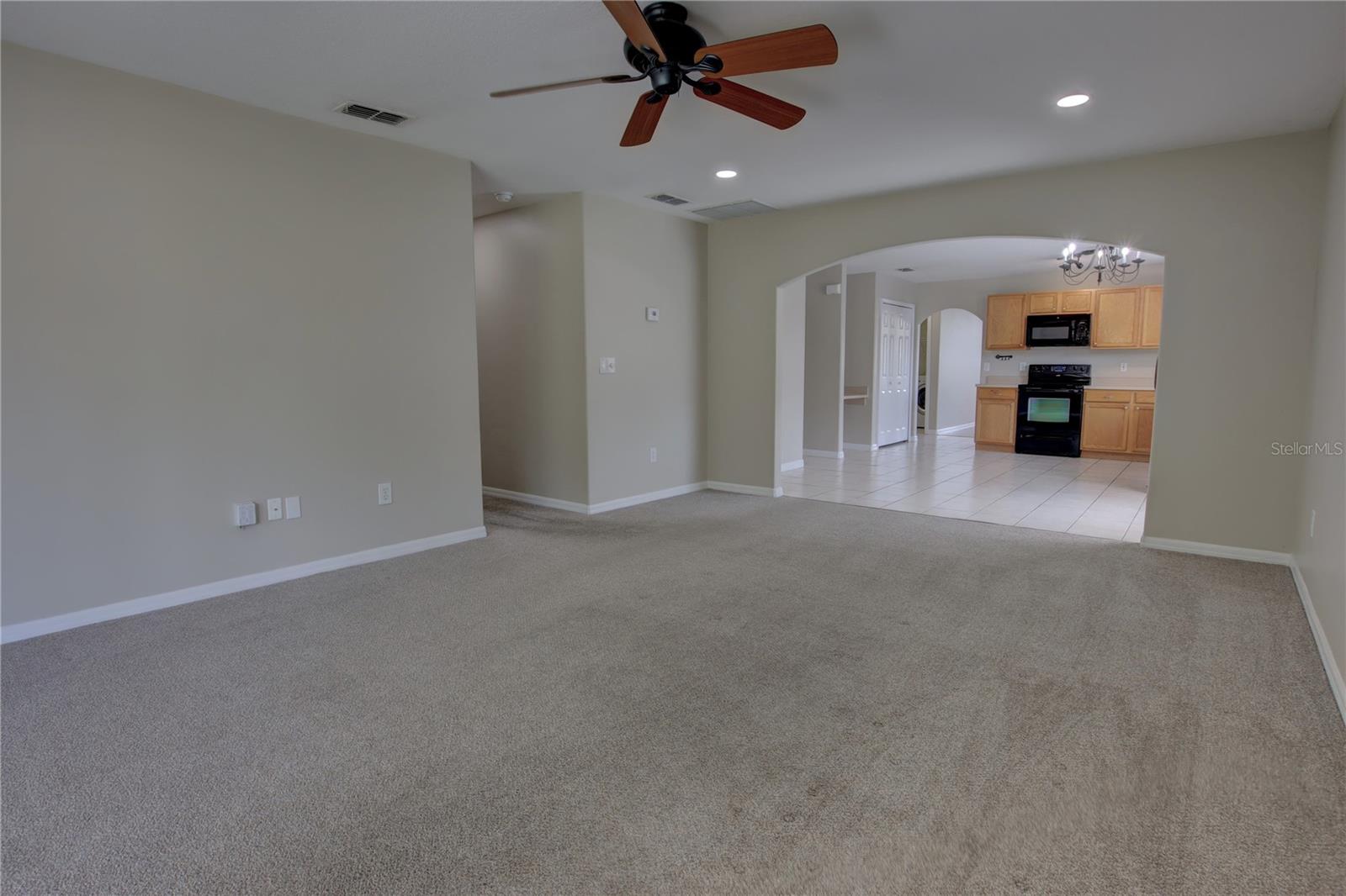 CHASE GROVES UNIT 3 - Residential