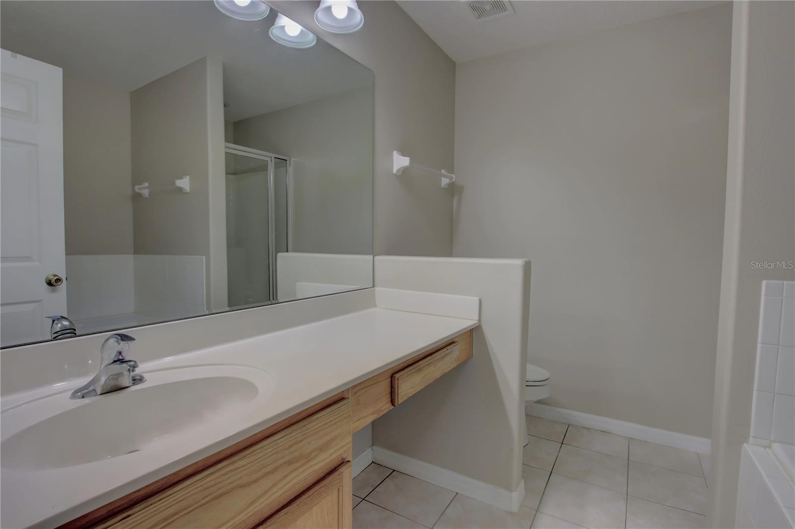 CHASE GROVES UNIT 3 - Residential