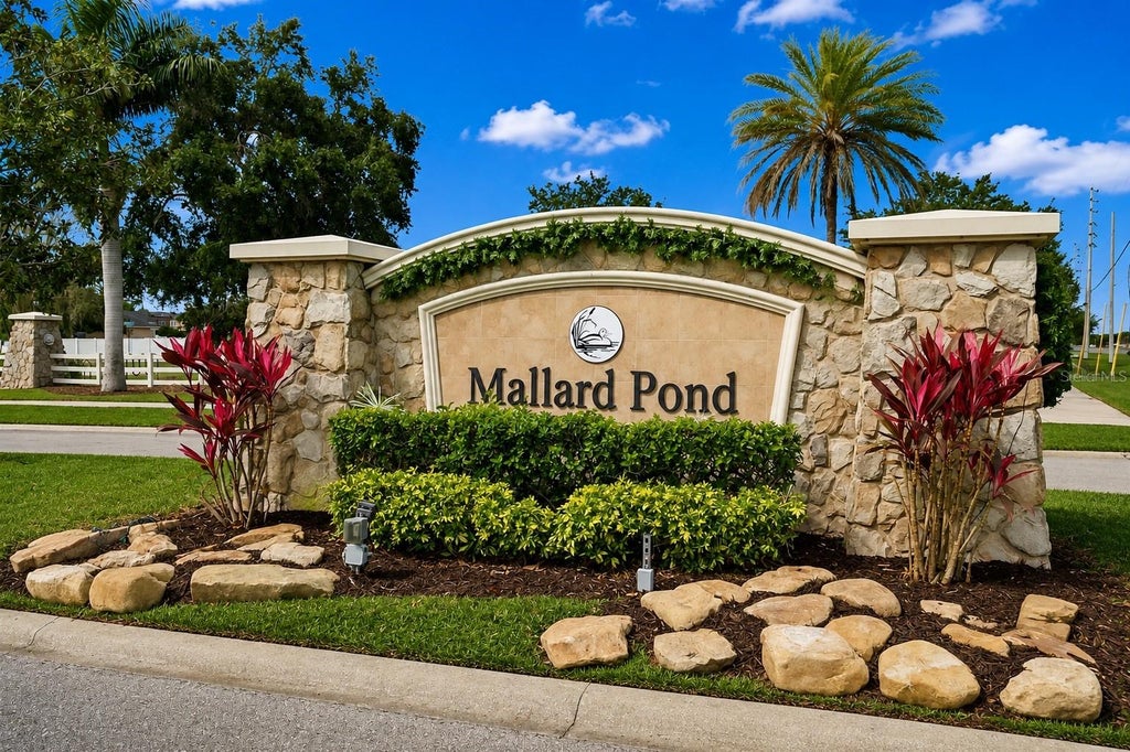 Photo of 3551 Saxony Lane, Saint Cloud, FL 34772 (MLS # O6437615)