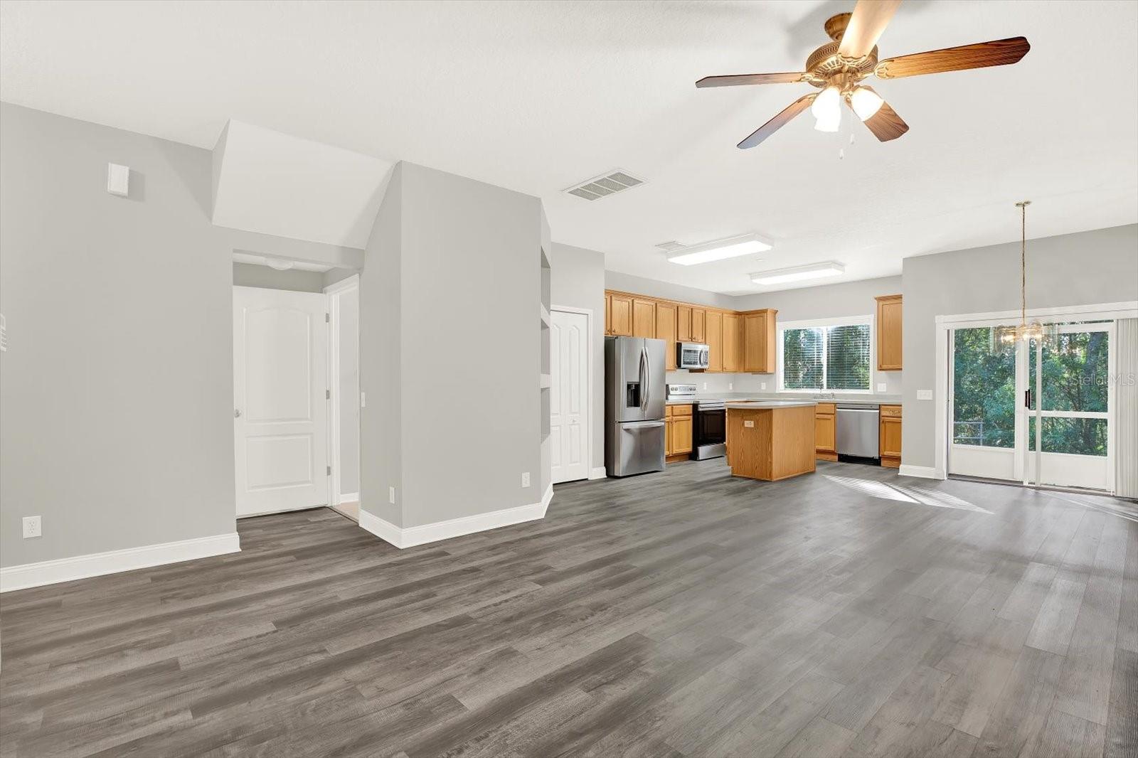 BALLANTRAE - Residential