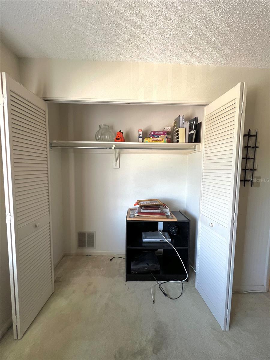 RUSTLEWOOD AT COUNTRYSIDE CONDO - Residential