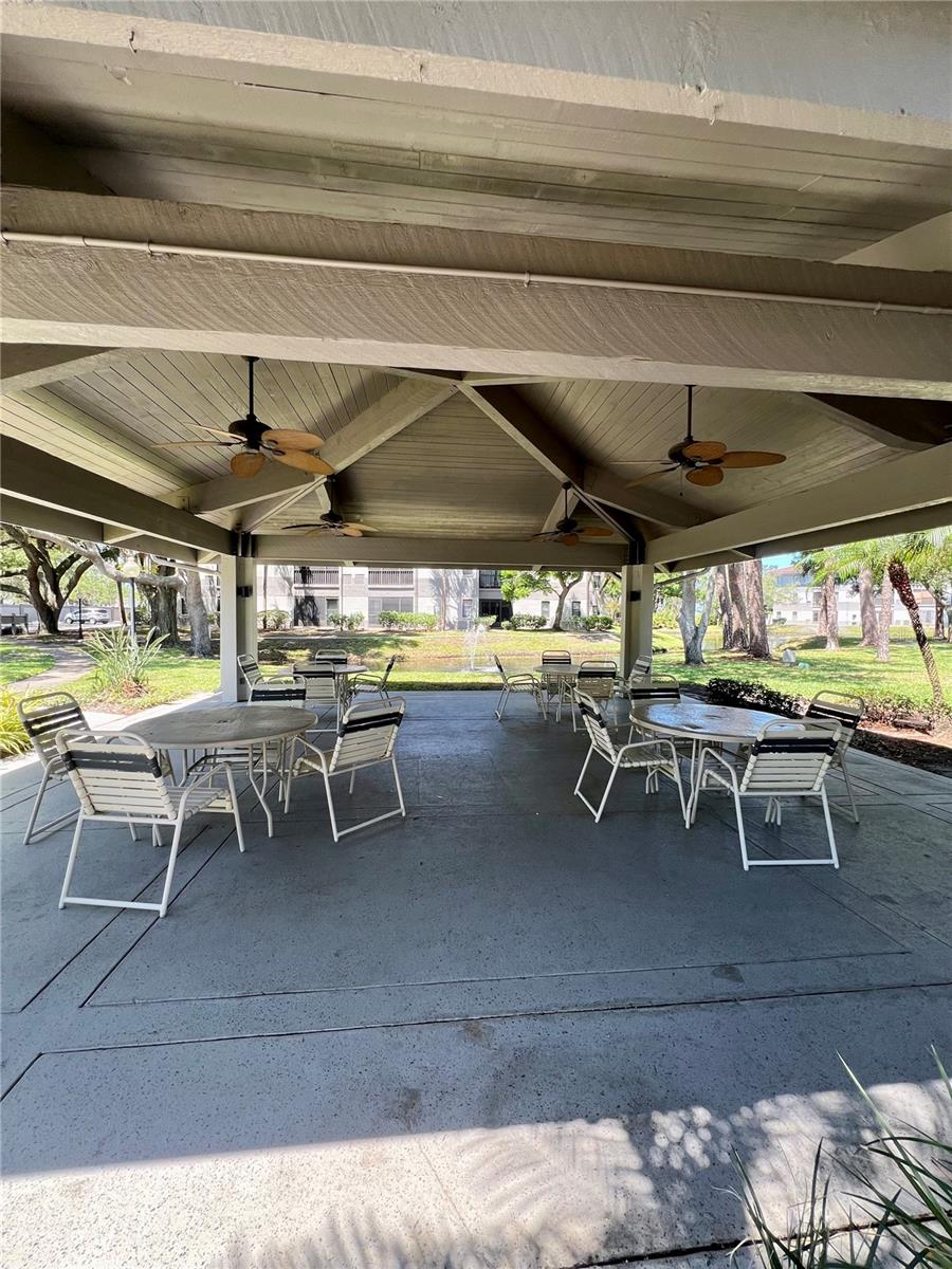 RUSTLEWOOD AT COUNTRYSIDE CONDO - Residential