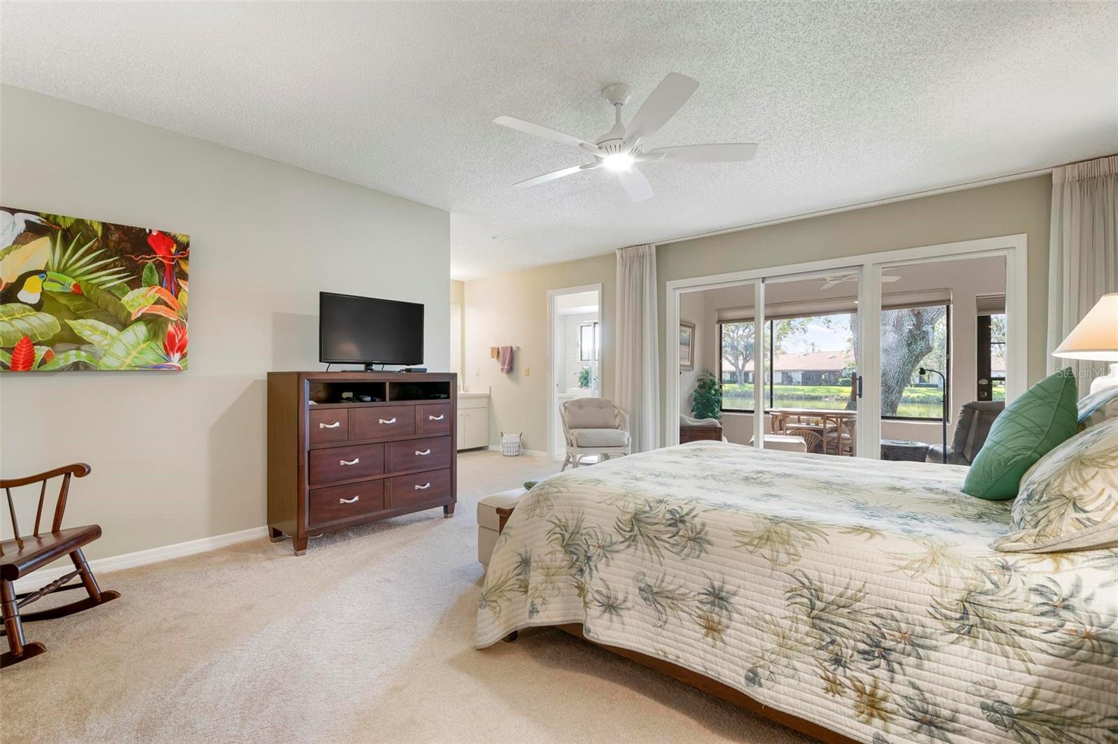 LAKESHORE VILLAGE SOUTH - Residential