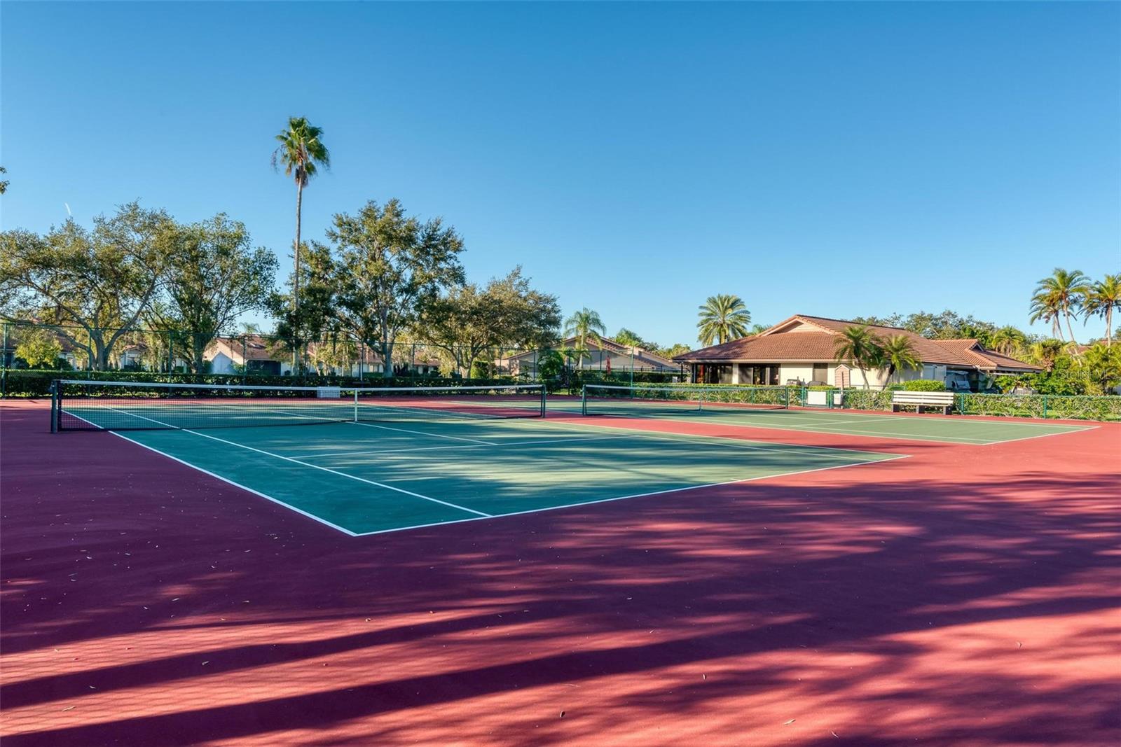 LAKESHORE VILLAGE SOUTH - Residential