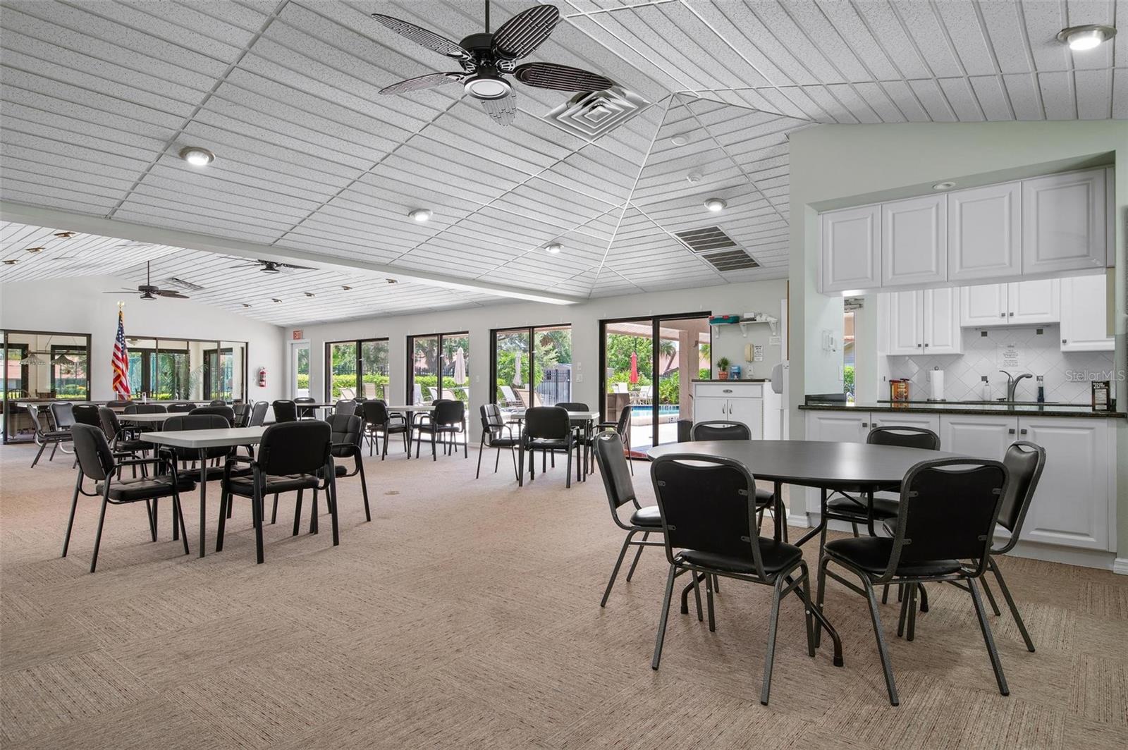 LAKESHORE VILLAGE SOUTH - Residential