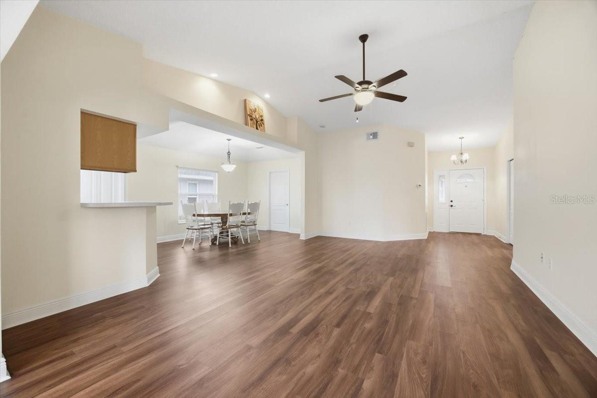 627 WATERCREST DRIVE