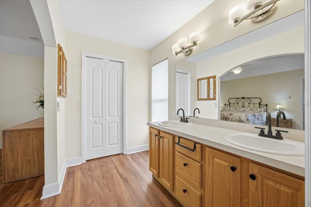 SWEETWATER GOLF & TENNIS CLUB ADD 03 - Residential