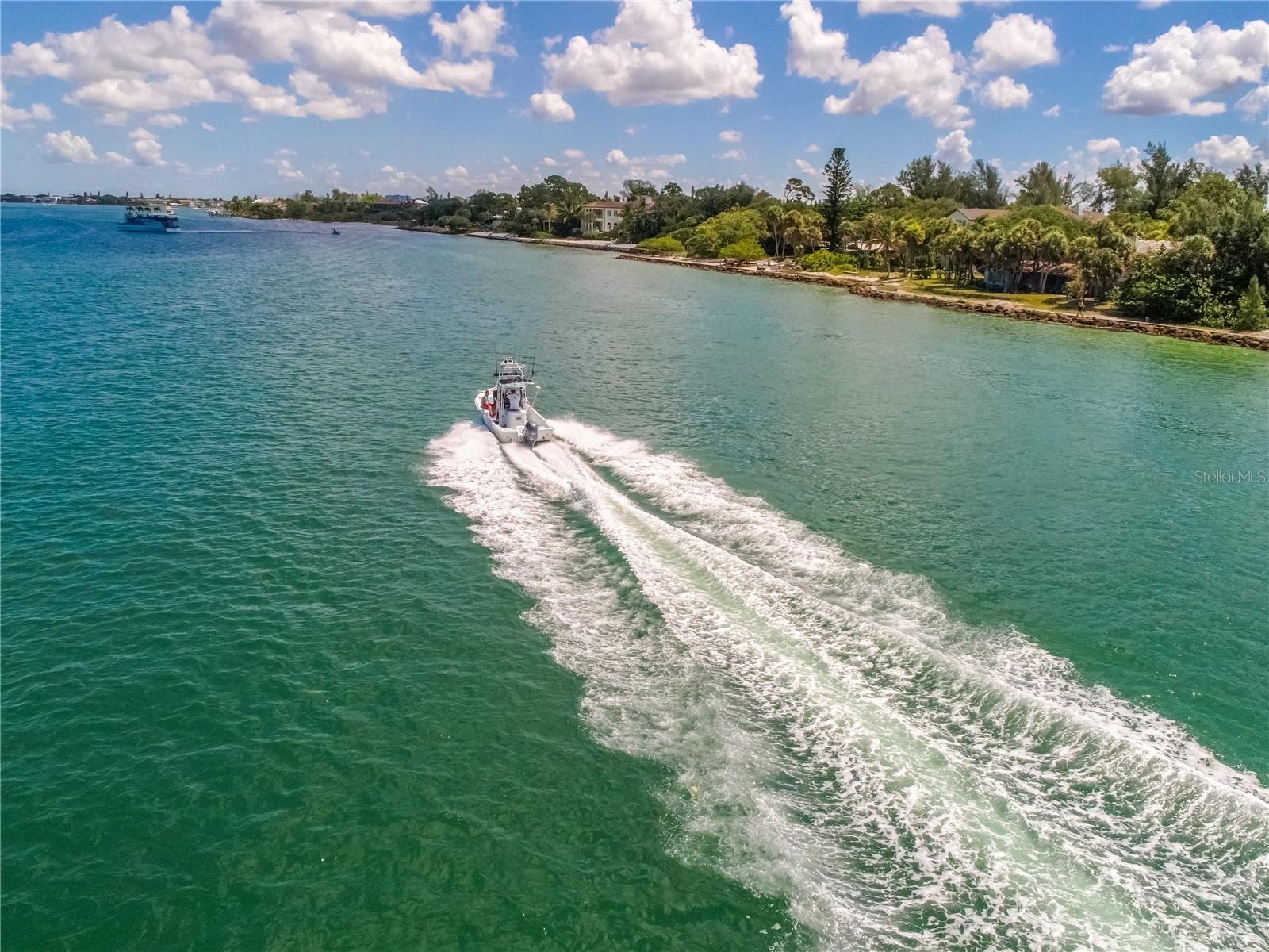 BAY ISLAND - Residential