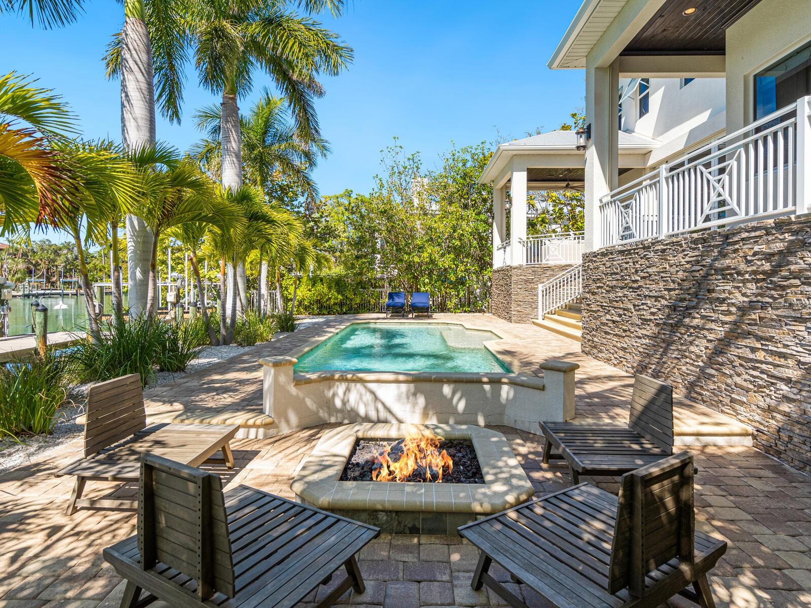 BAY ISLAND - Residential