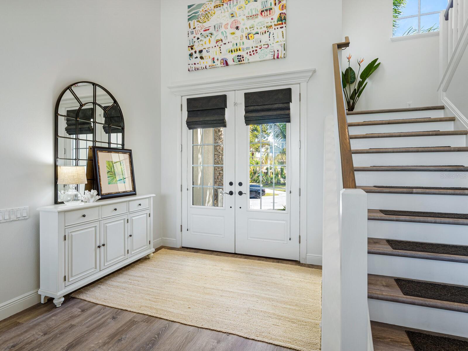 BAY ISLAND - Residential