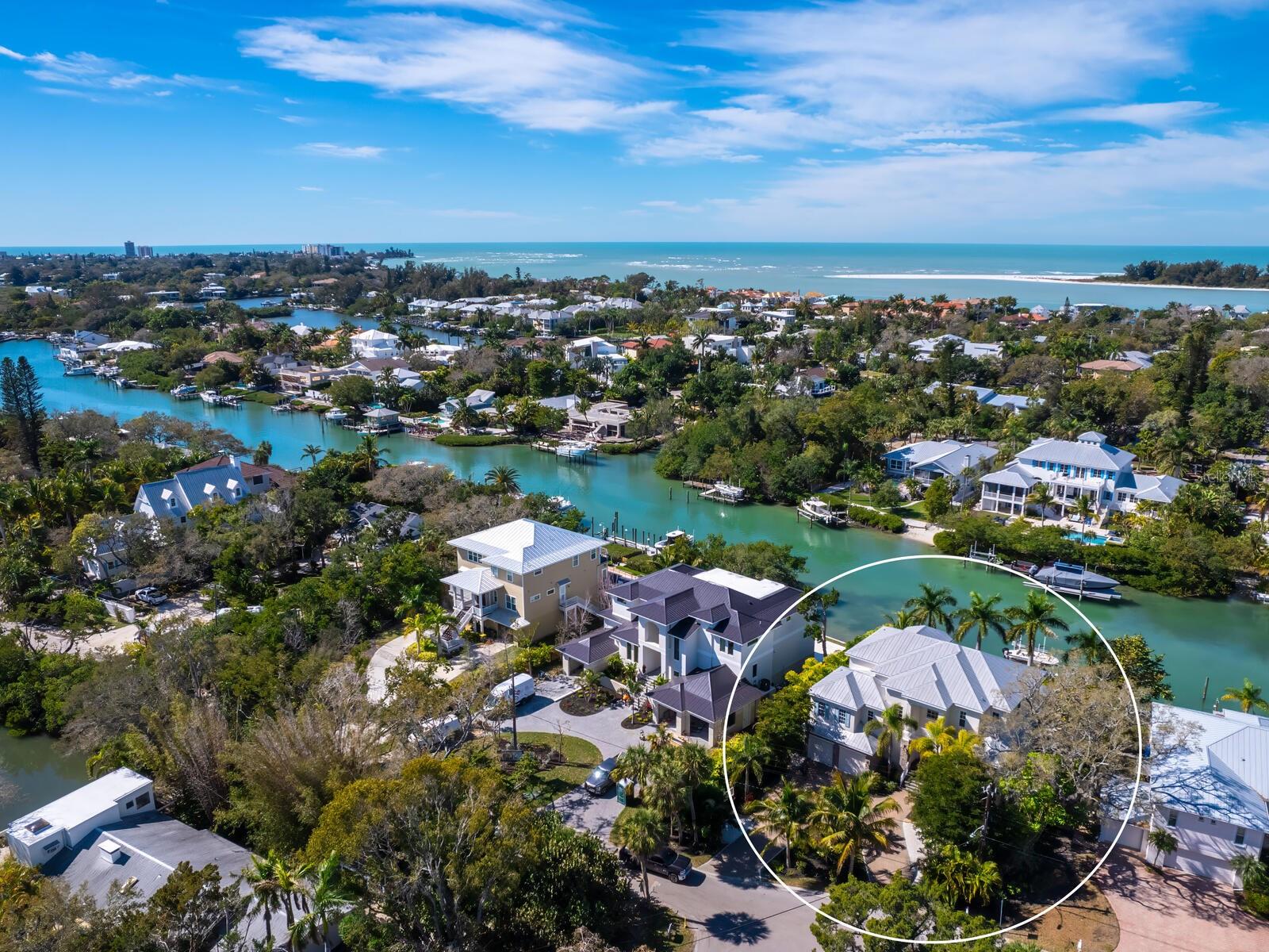 BAY ISLAND - Residential