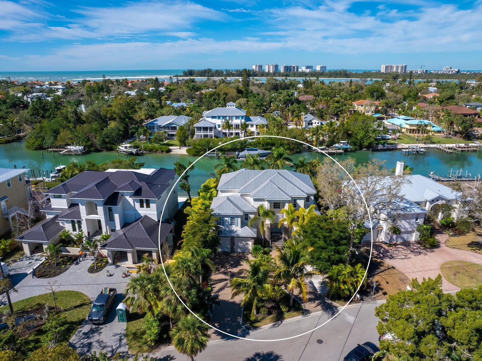 BAY ISLAND - Residential