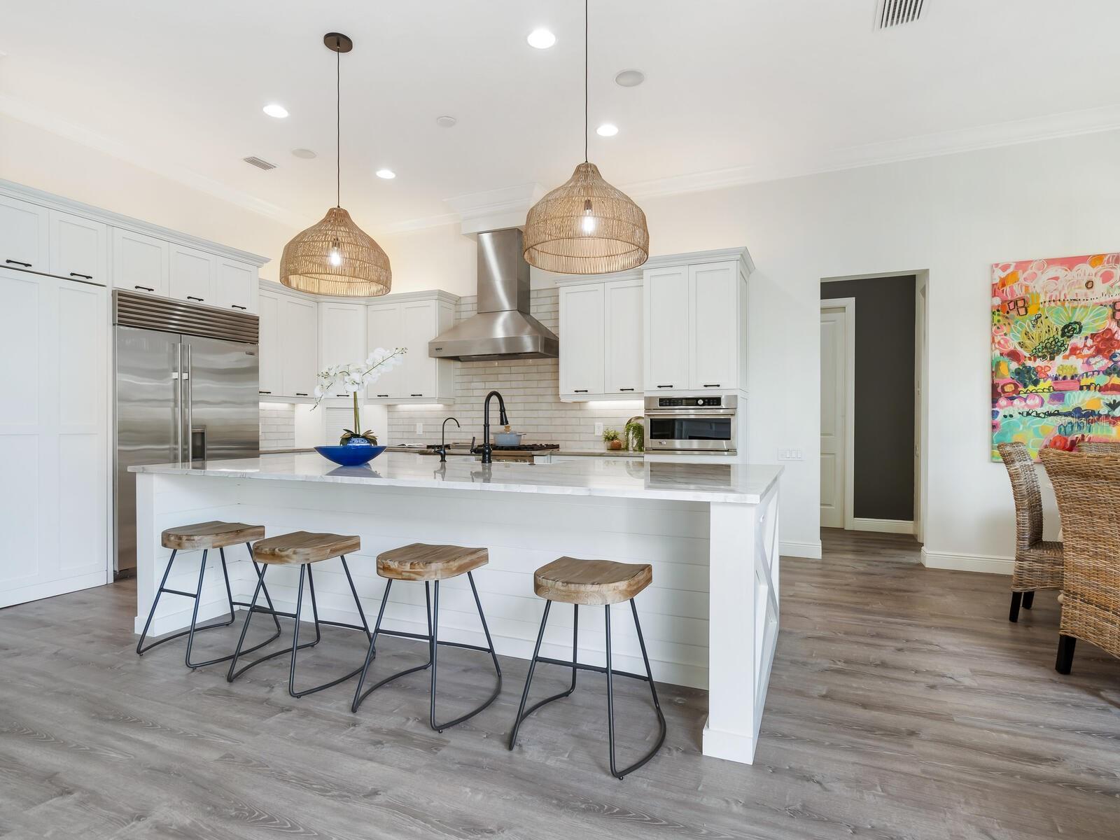 BAY ISLAND - Residential