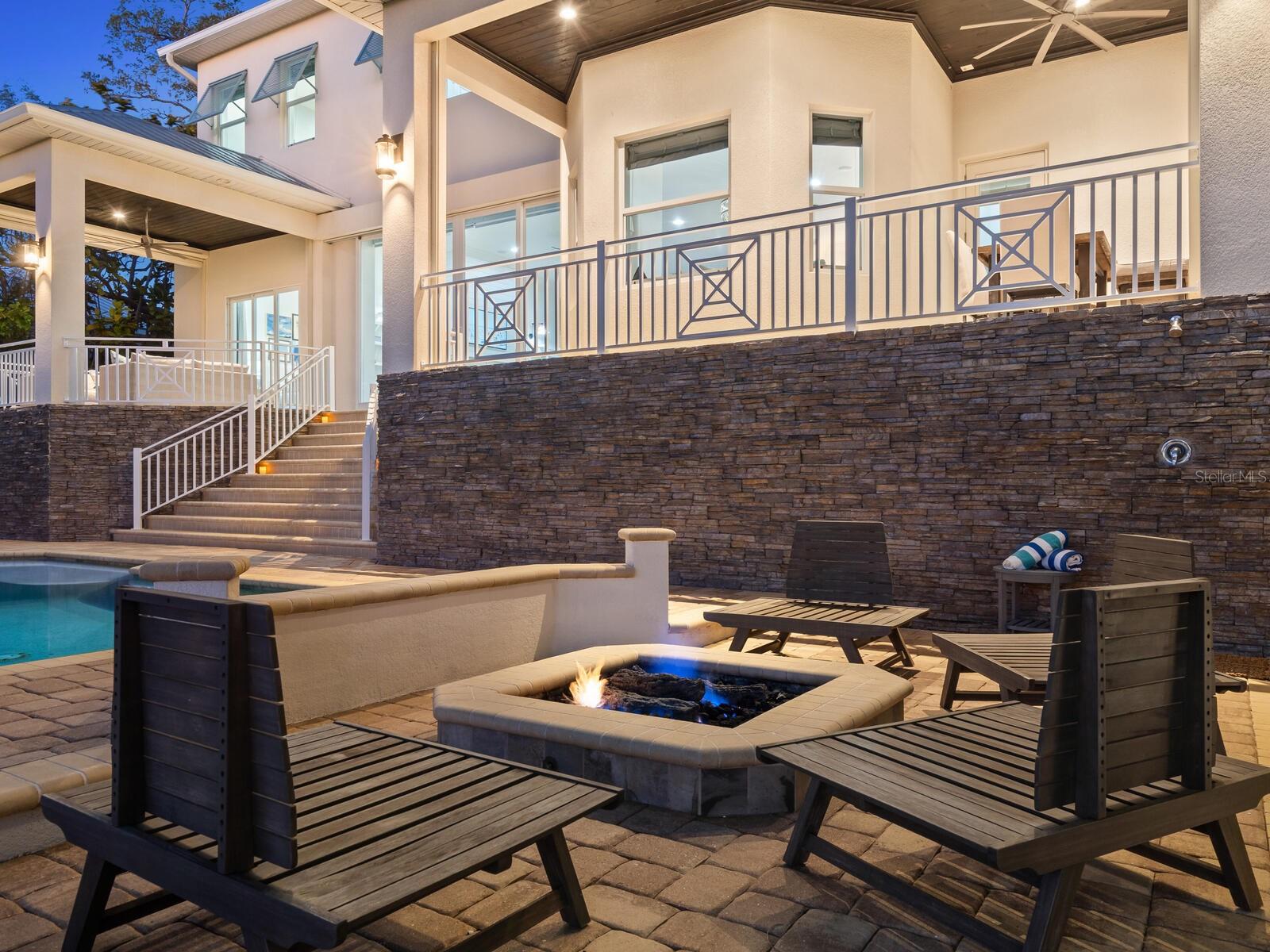 BAY ISLAND - Residential