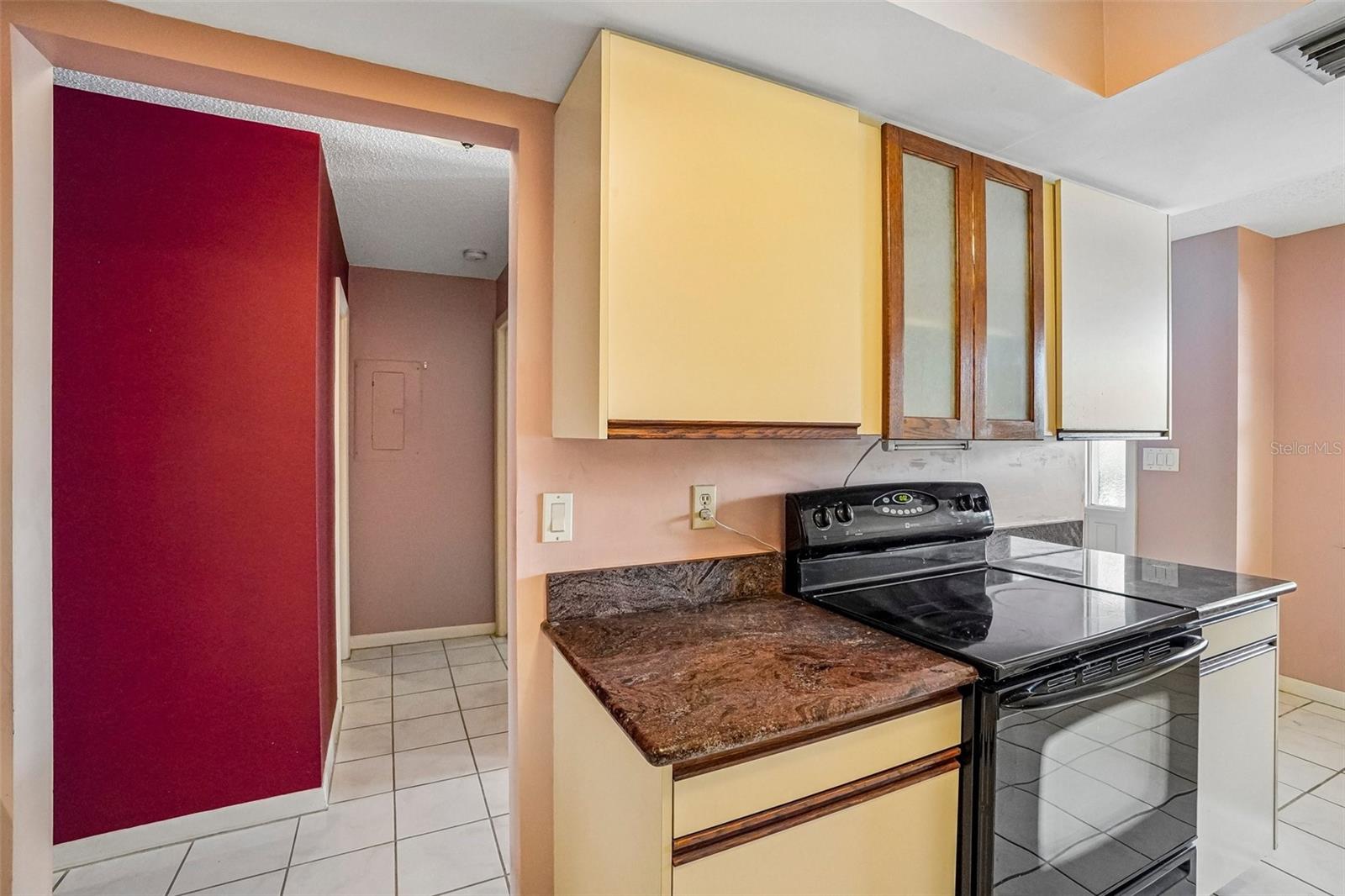 HARSHAW LAKE PARK CONDO - Residential