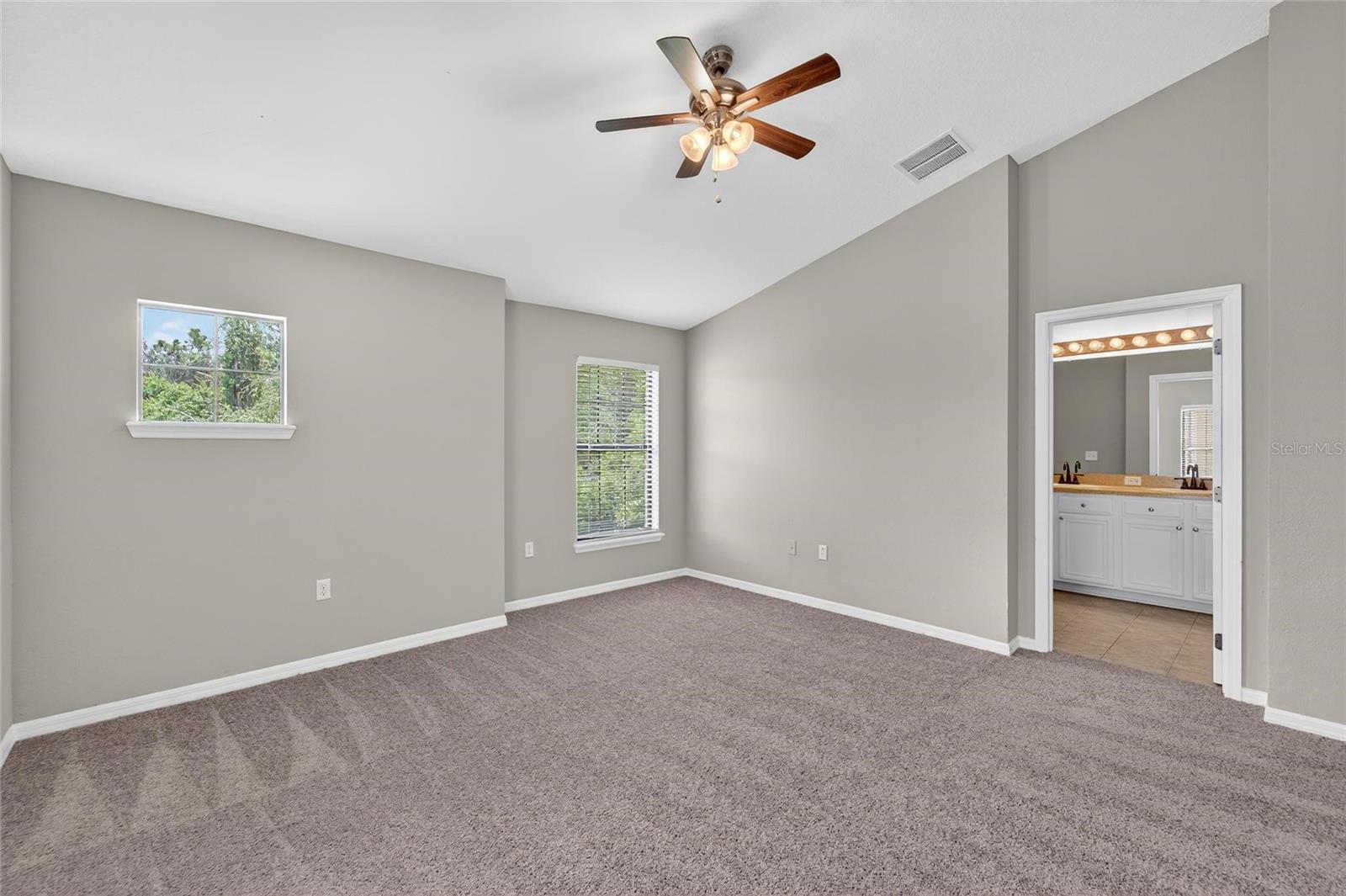 FISHHAWK RANCH PH 02 TR 12B - Residential